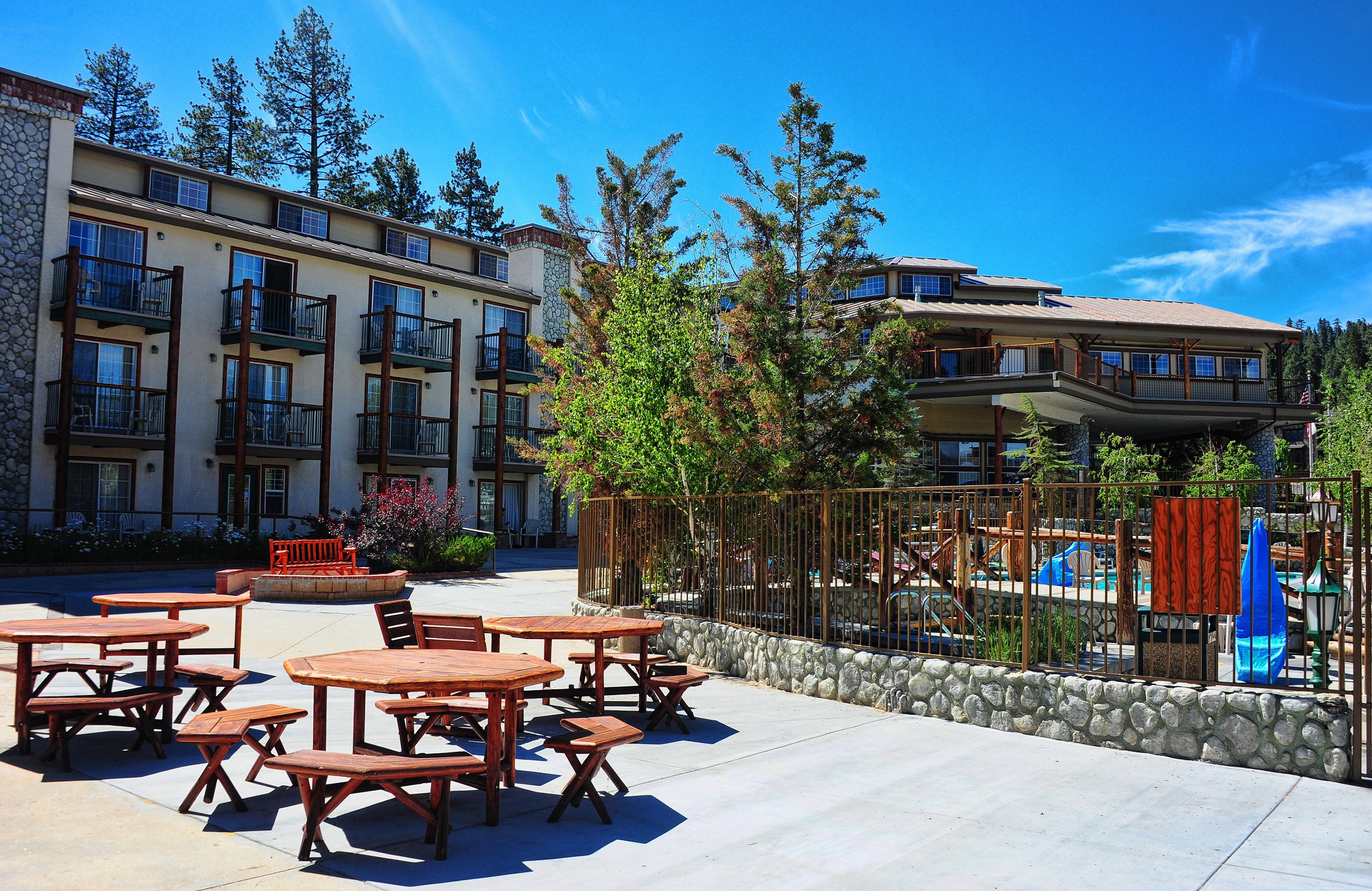Holiday Inn Resort The Lodge At Big Bear Lake By Ihg Bagian luar foto