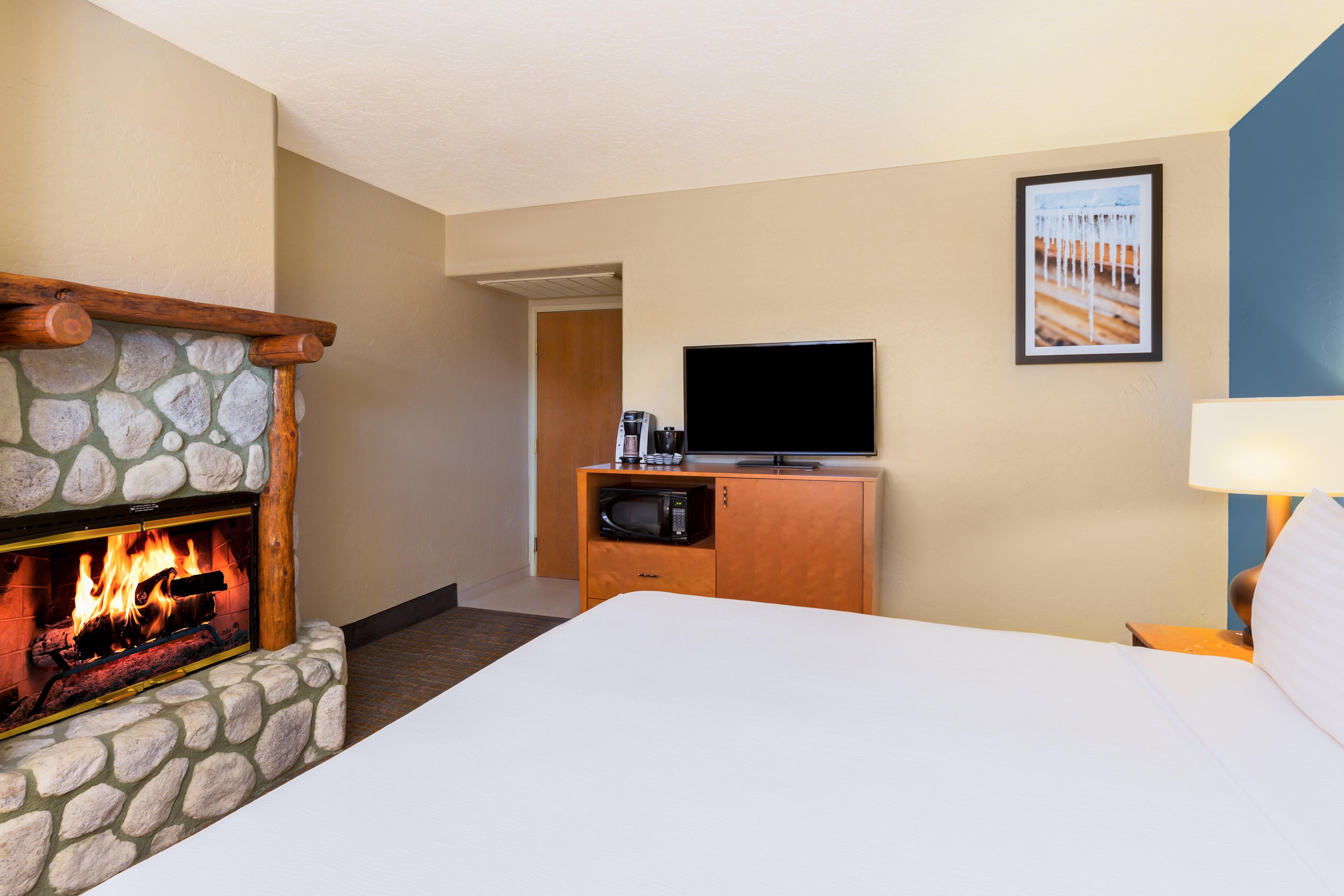 Holiday Inn Resort The Lodge At Big Bear Lake By Ihg Bagian luar foto