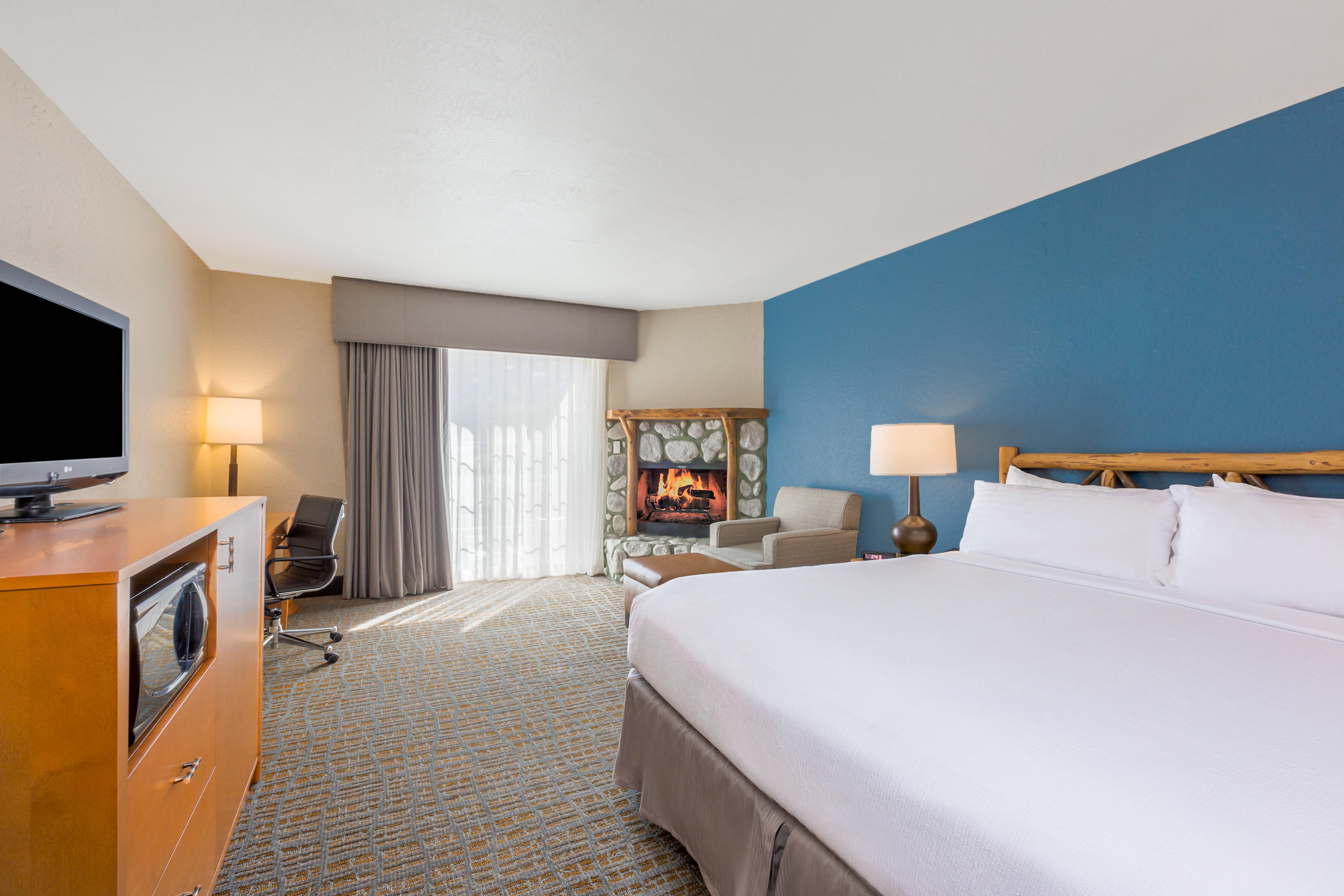 Holiday Inn Resort The Lodge At Big Bear Lake By Ihg Bagian luar foto