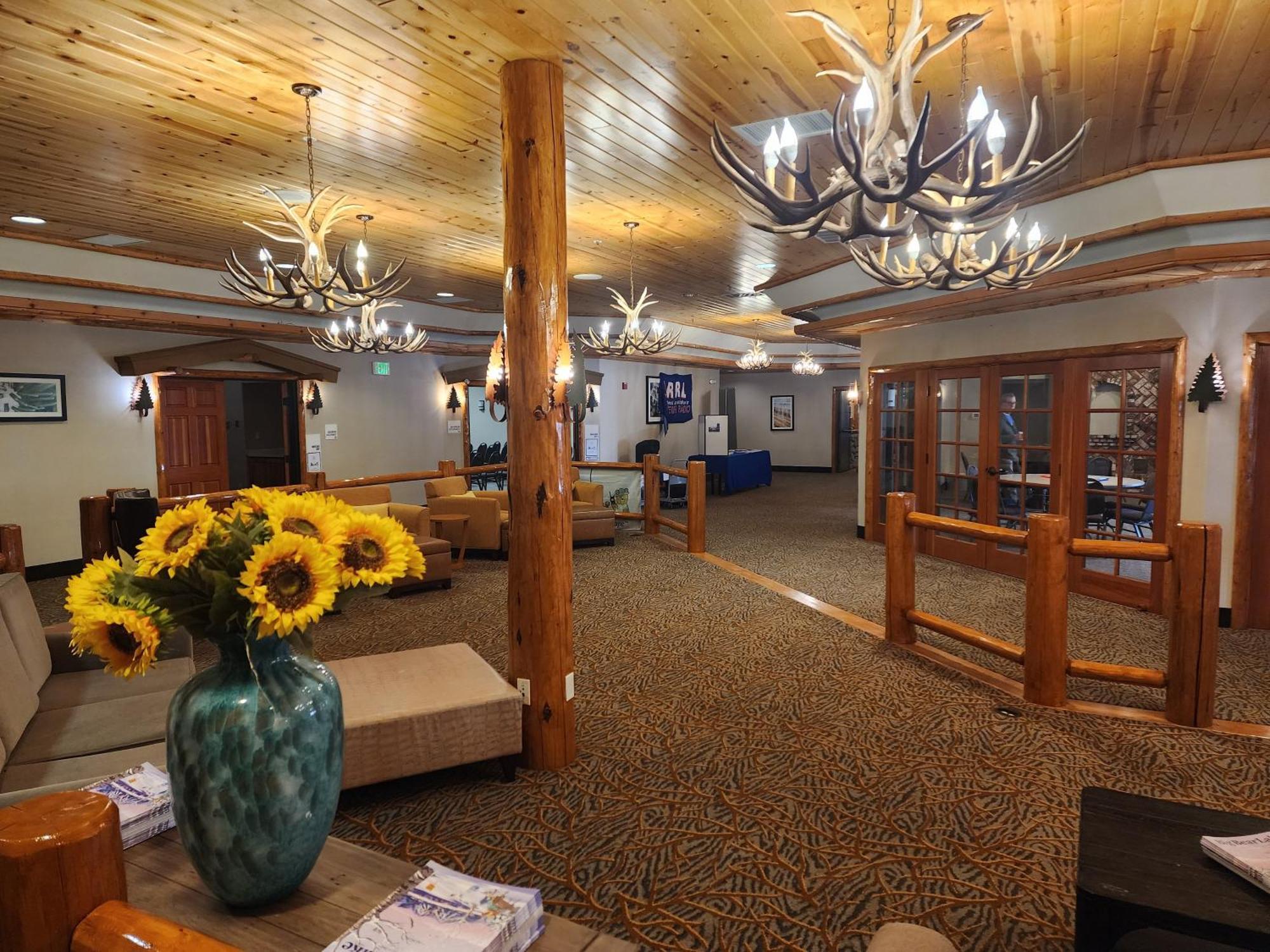 Holiday Inn Resort The Lodge At Big Bear Lake By Ihg Bagian luar foto